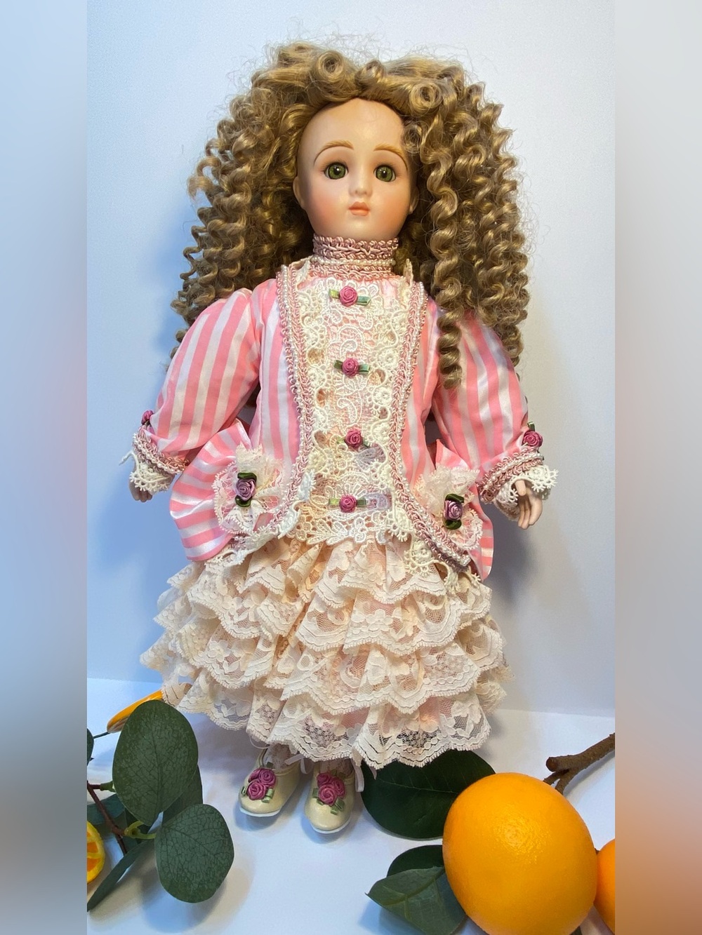 Patricia Loveless Daniela 18 Green-Eyed Porcelain Doll Limited Edition #9/2000